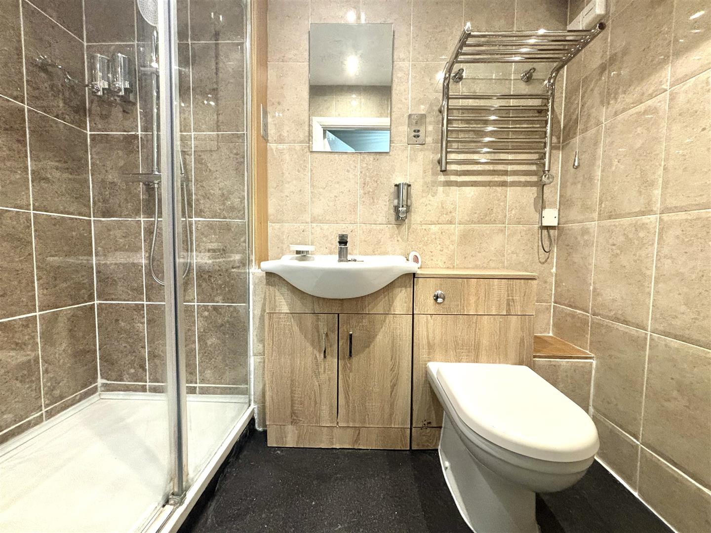 Flat Newcourt in Greater London