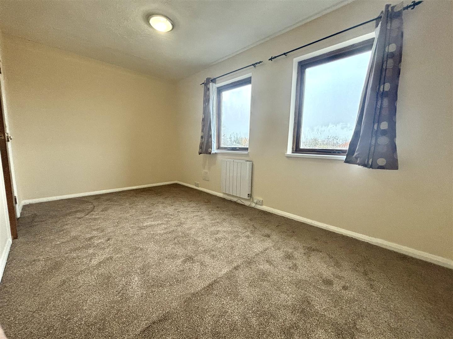 Flat Newcourt in Greater London