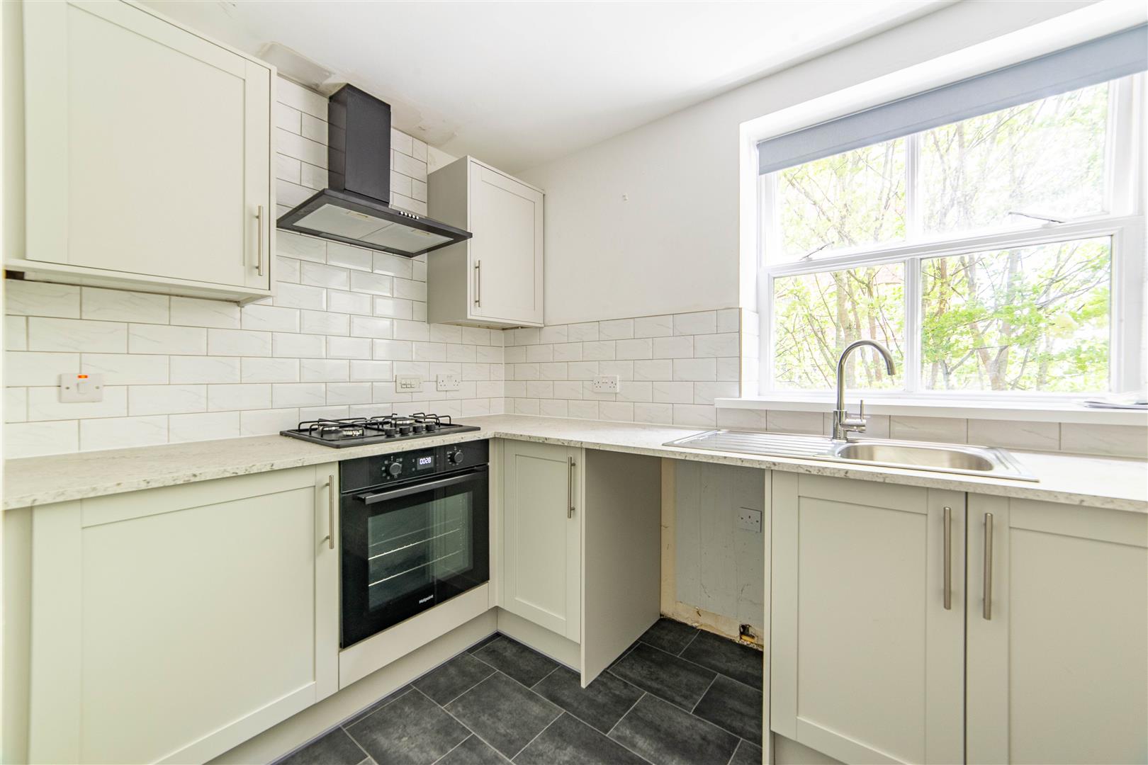 Flat Blandford Court in Newcastle upon Tyne
