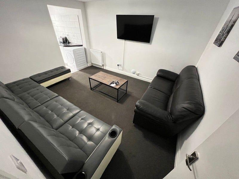 Room Grafton Street in Coventry