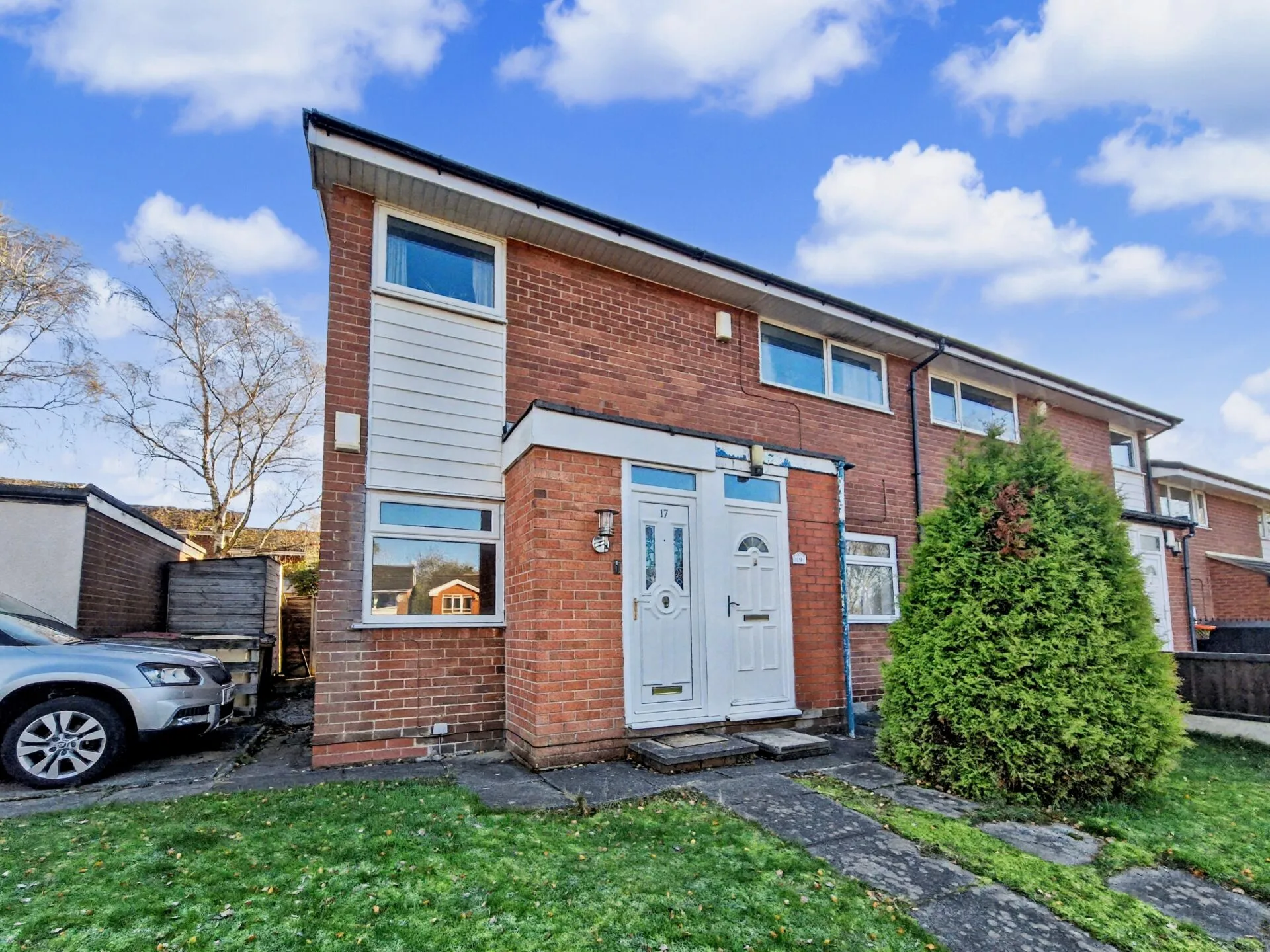 Flat Solent Drive in Farnworth
