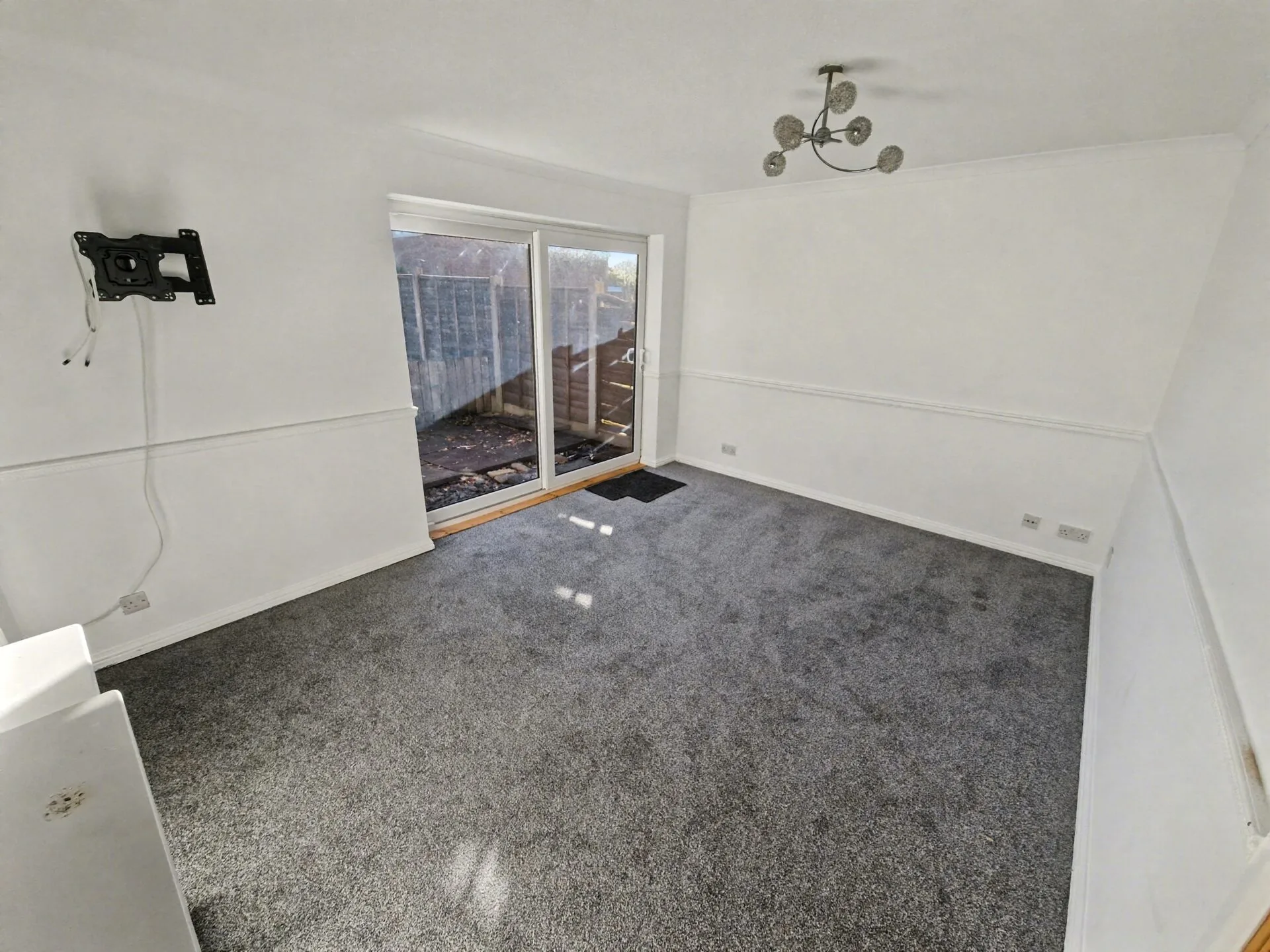 Flat Solent Drive in Farnworth