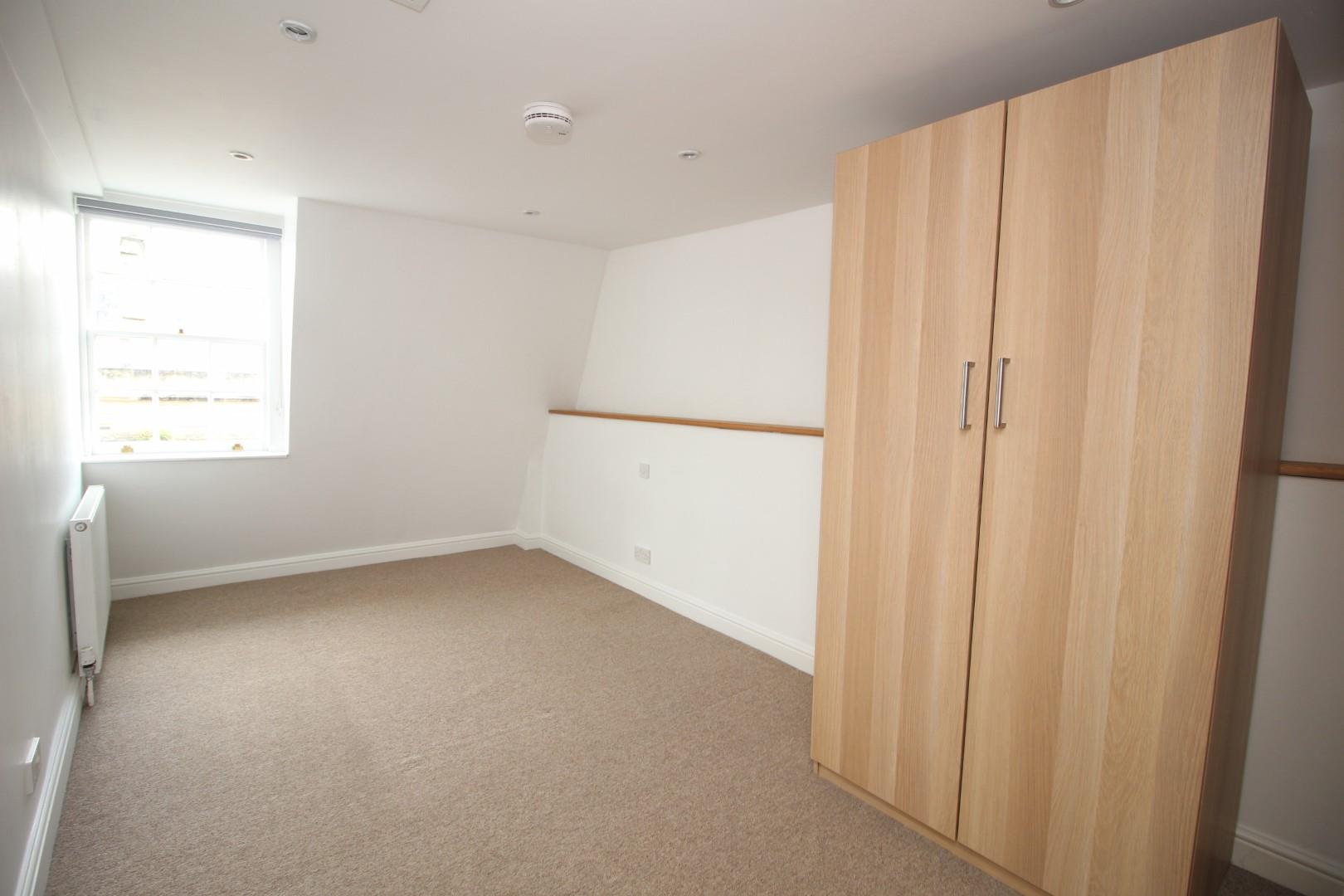 Flat Henrietta Street in Bath