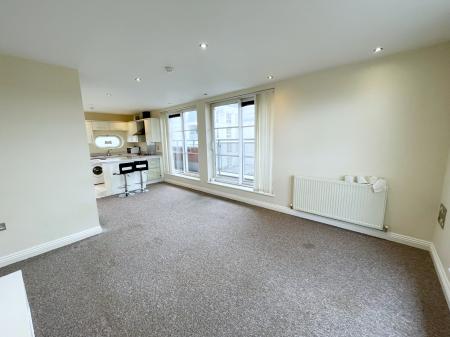 Flat Watkin Road in Leicester