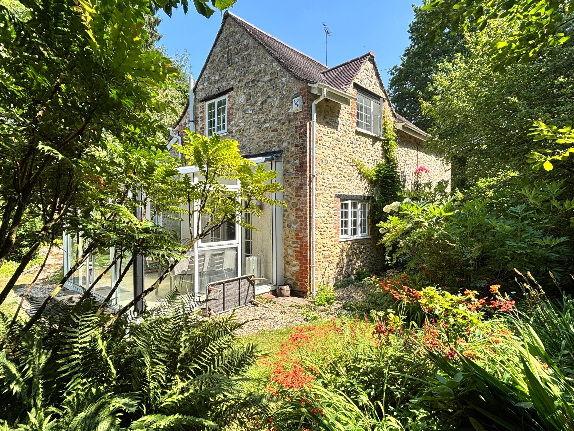 House Limekiln Lane in Winsham