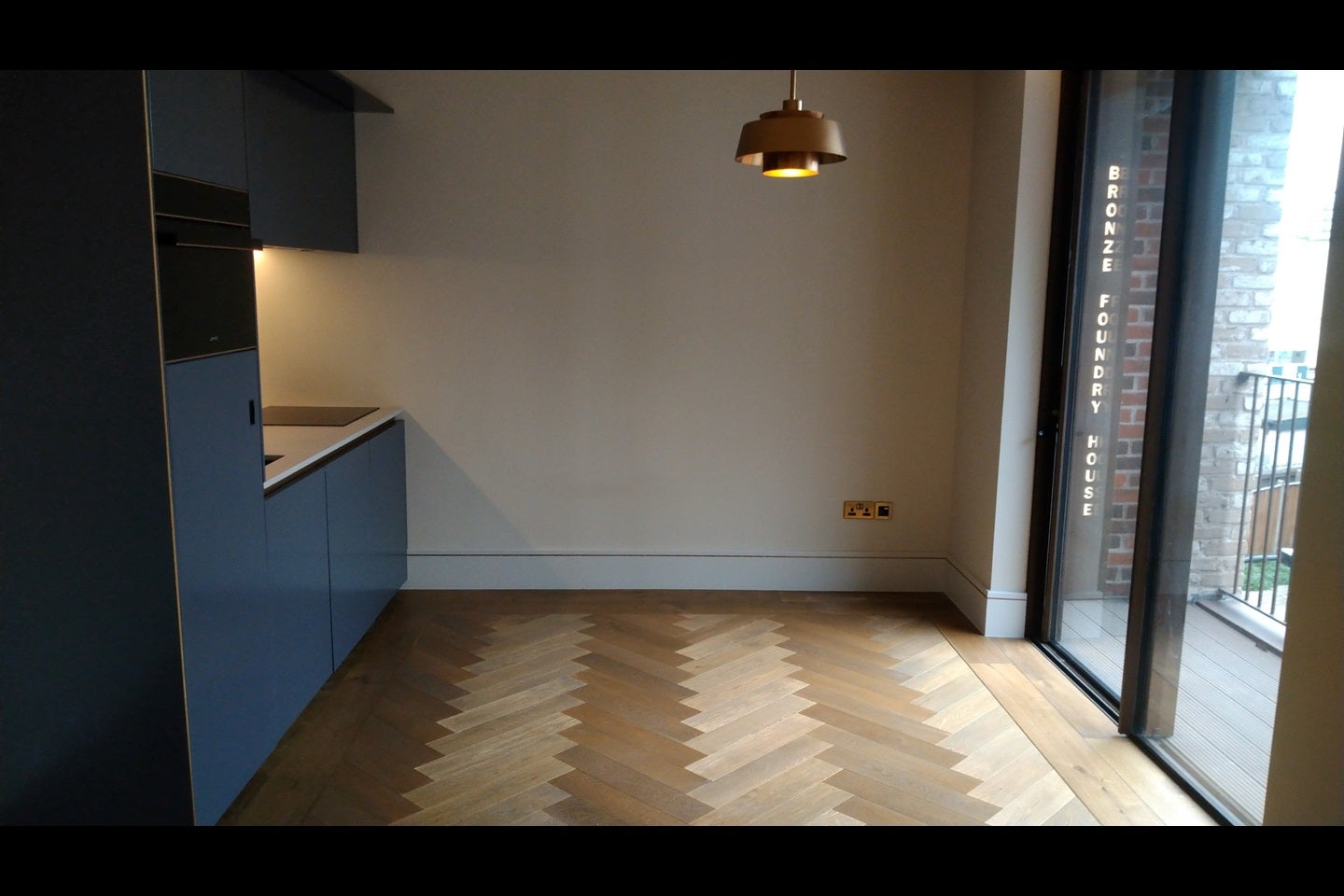Flat Edith Row in Greater London