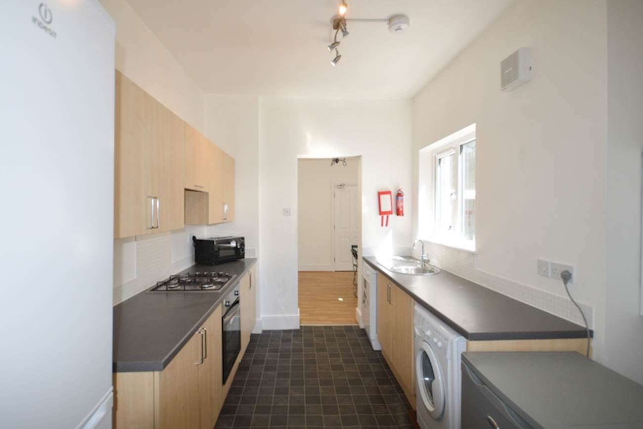 Room Osborne Avenue in Newcastle upon Tyne