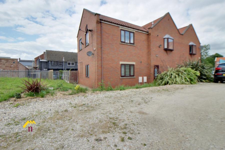 Flat St Nicholas Road in Doncaster