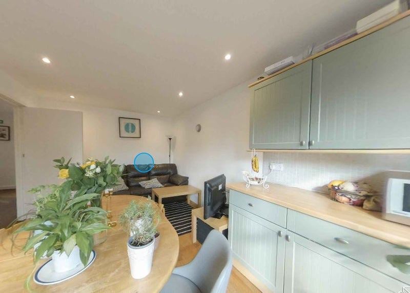 Room St Georges Mews in Greater London