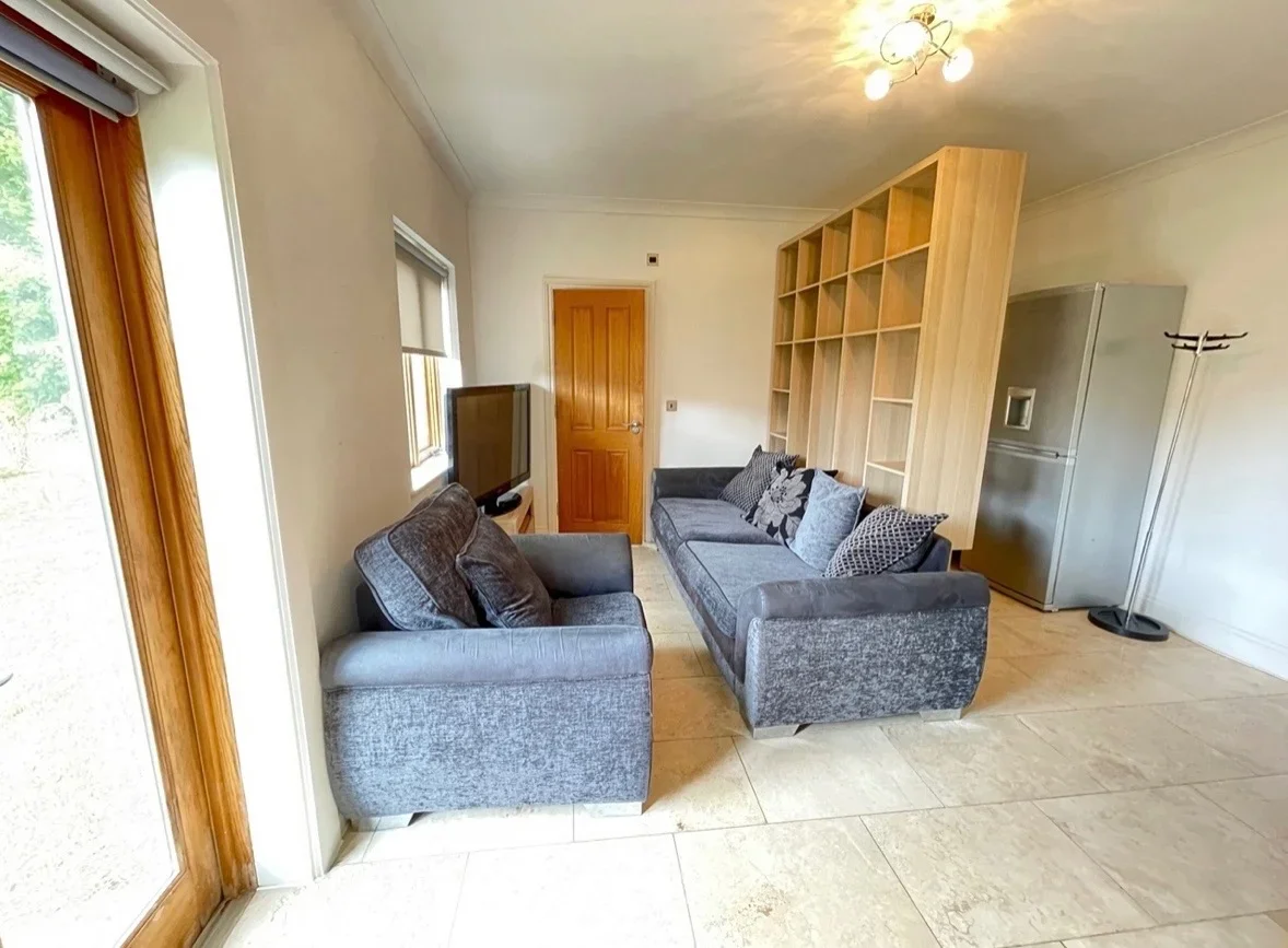 Flat Allhusen Place in Stoke Poges