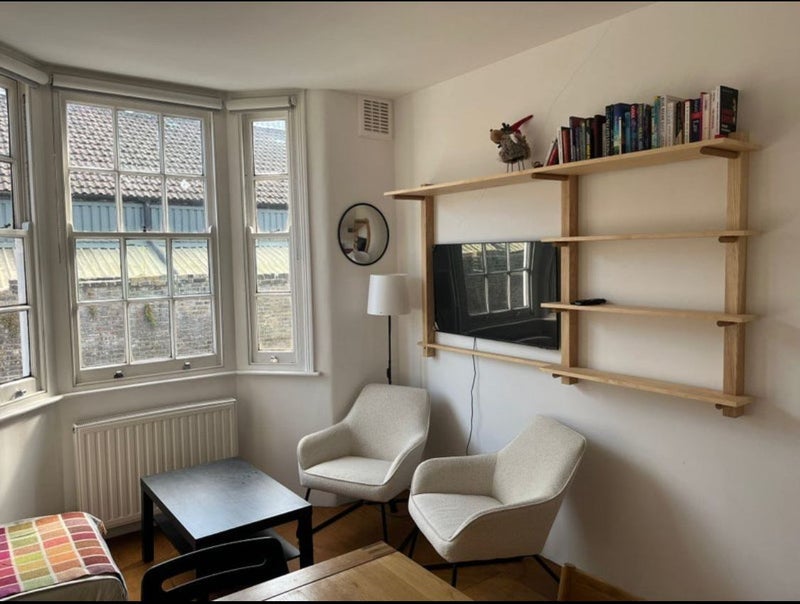 Room Haberdasher Street in Greater London
