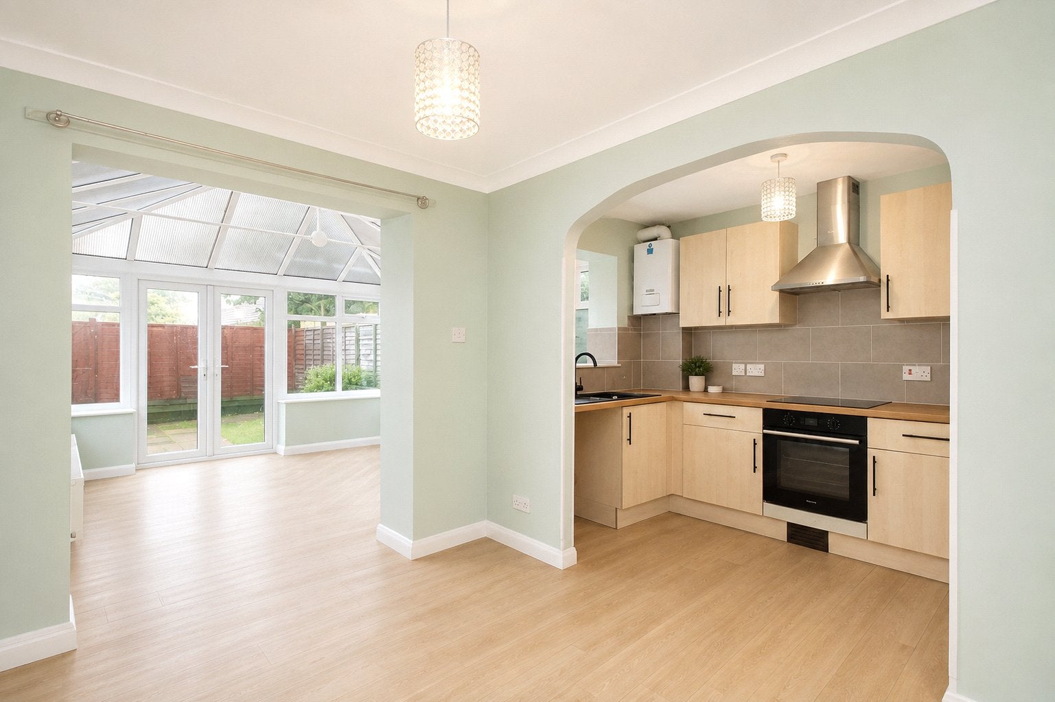 House Blue Timbers Close in East Hampshire