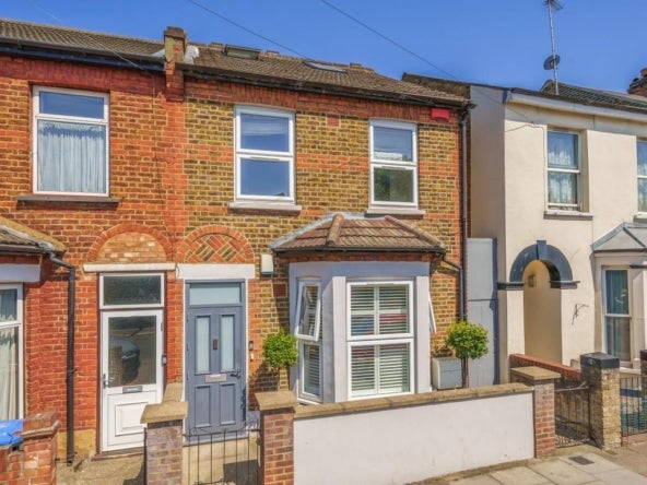 Flat Villiers Road in Greater London