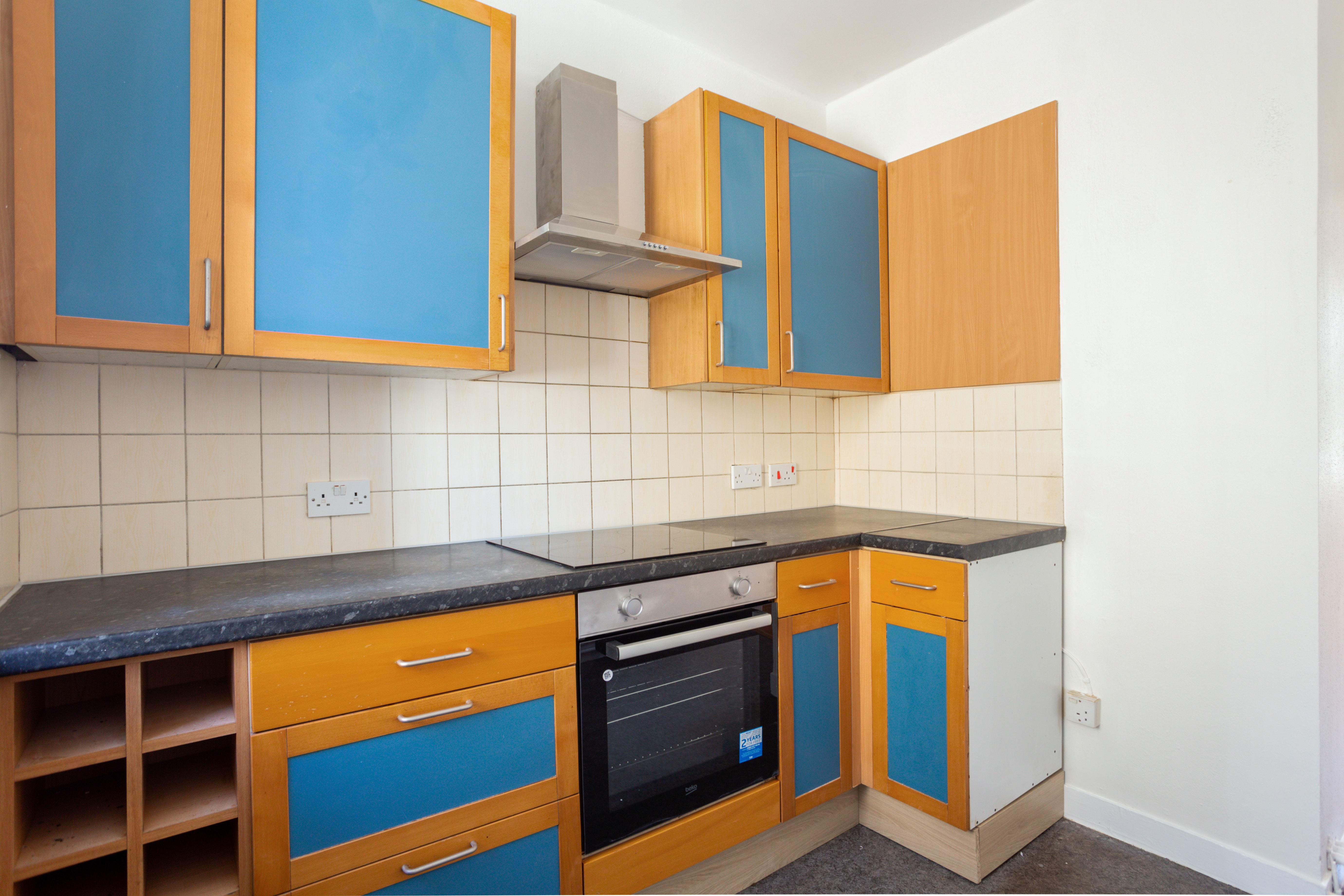 Flat Finborough Road in Greater London