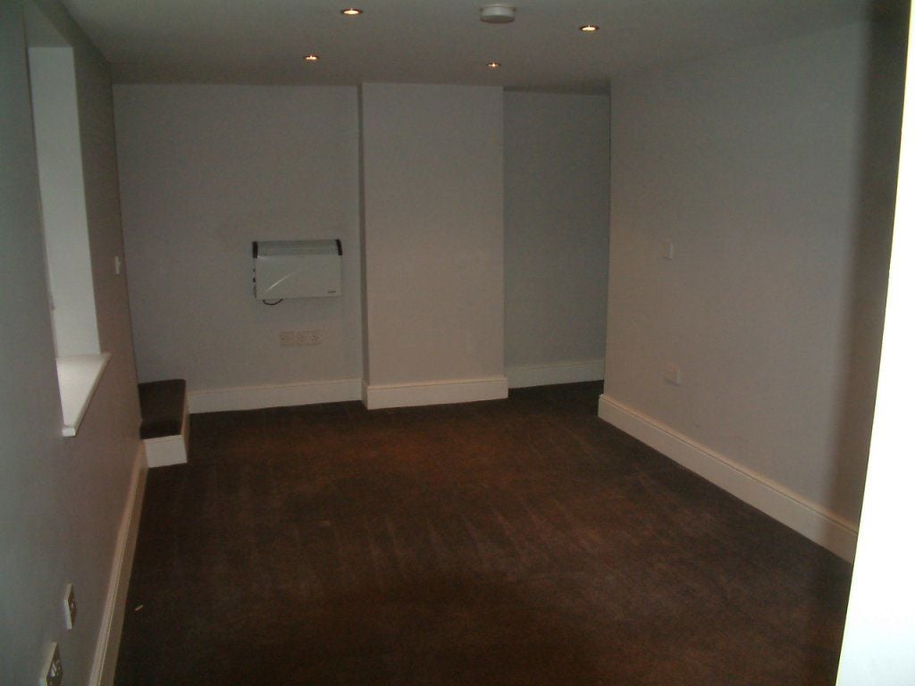Flat Strawberry Dale in Harrogate
