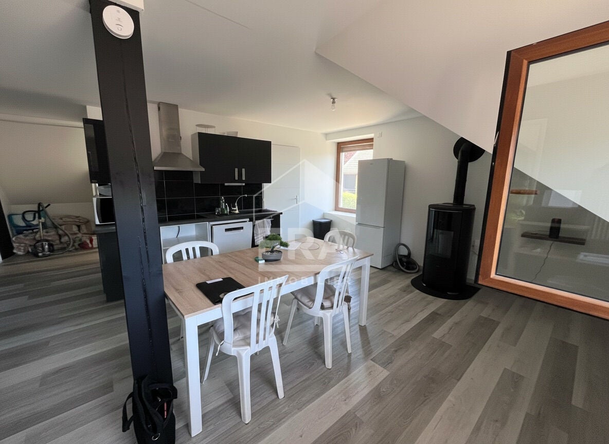 Flat Rue de l'Église in Maisons-du-Bois-Lièvremont