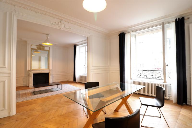 Flat Rue du Faubourg Saint-Martin in Paris