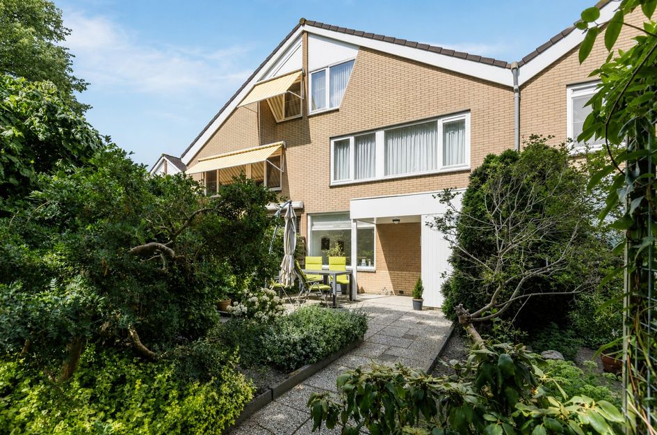 Huis Cortenhoeve 72 in Bodegraven