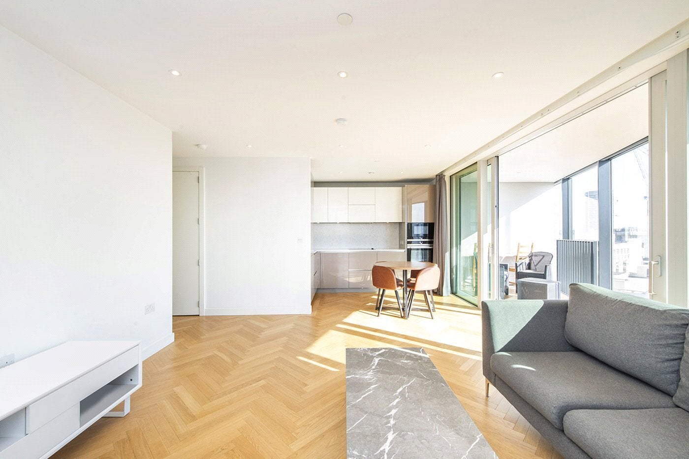 Flat Newington Causeway in Greater London