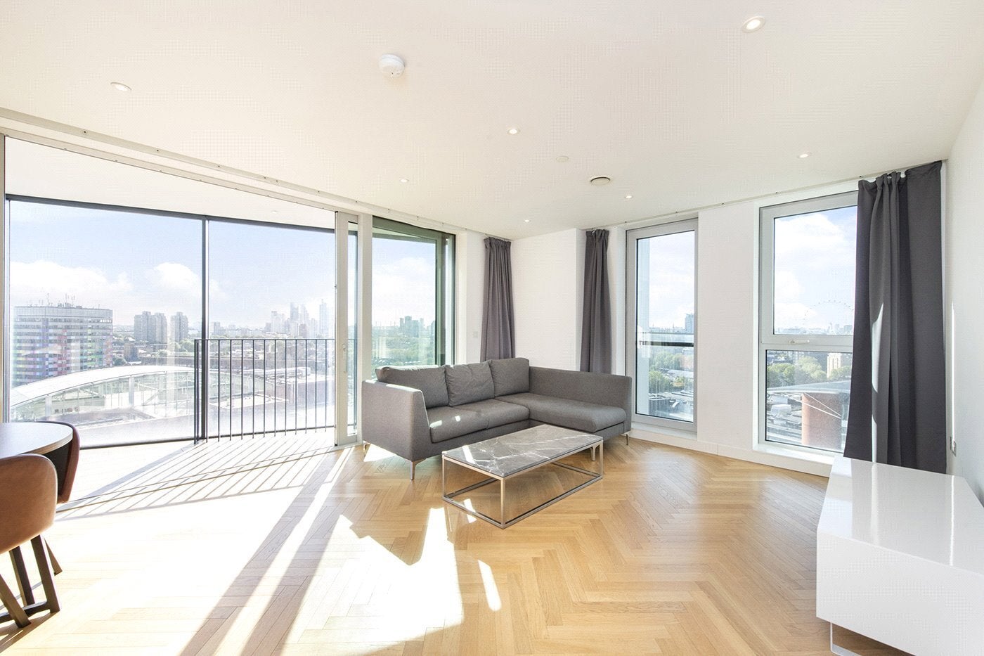 Flat Newington Causeway in Greater London