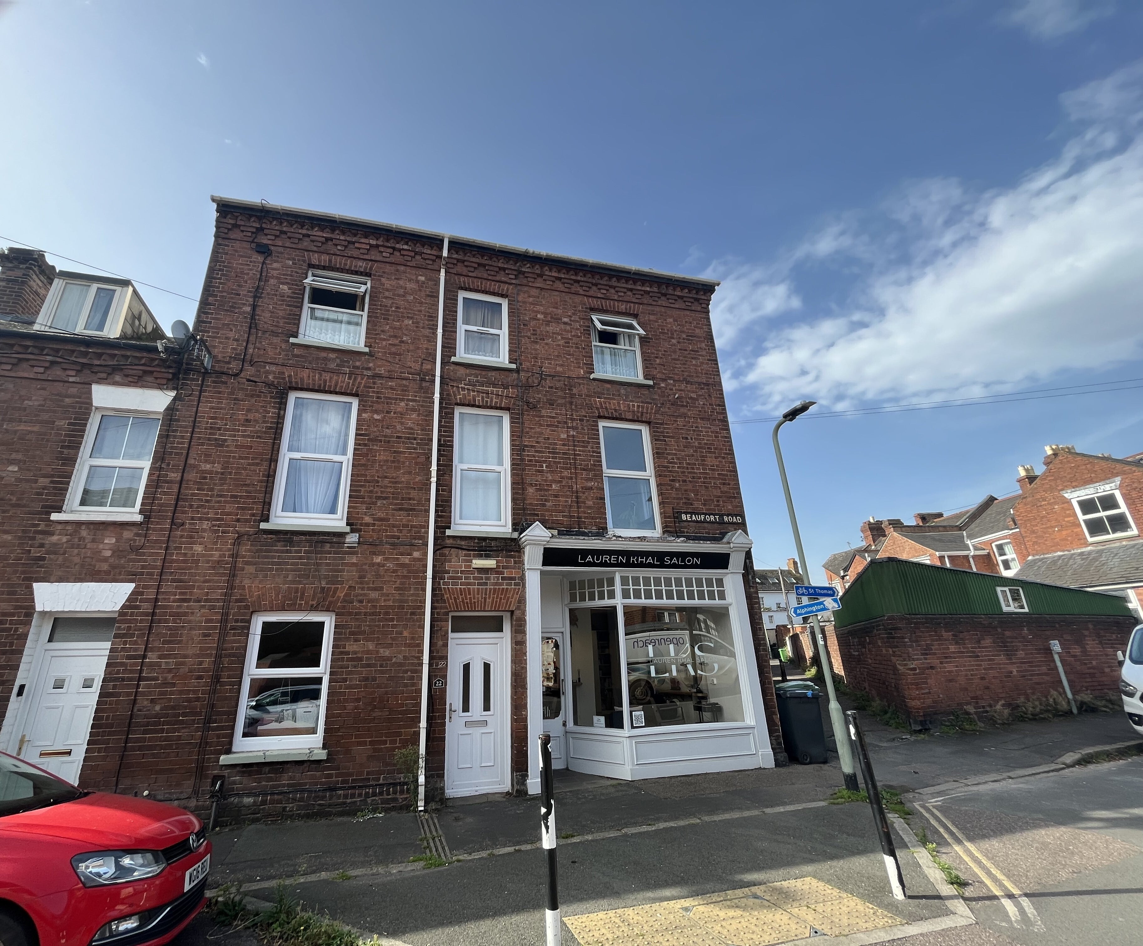 Flat Beaufort Road in Exeter