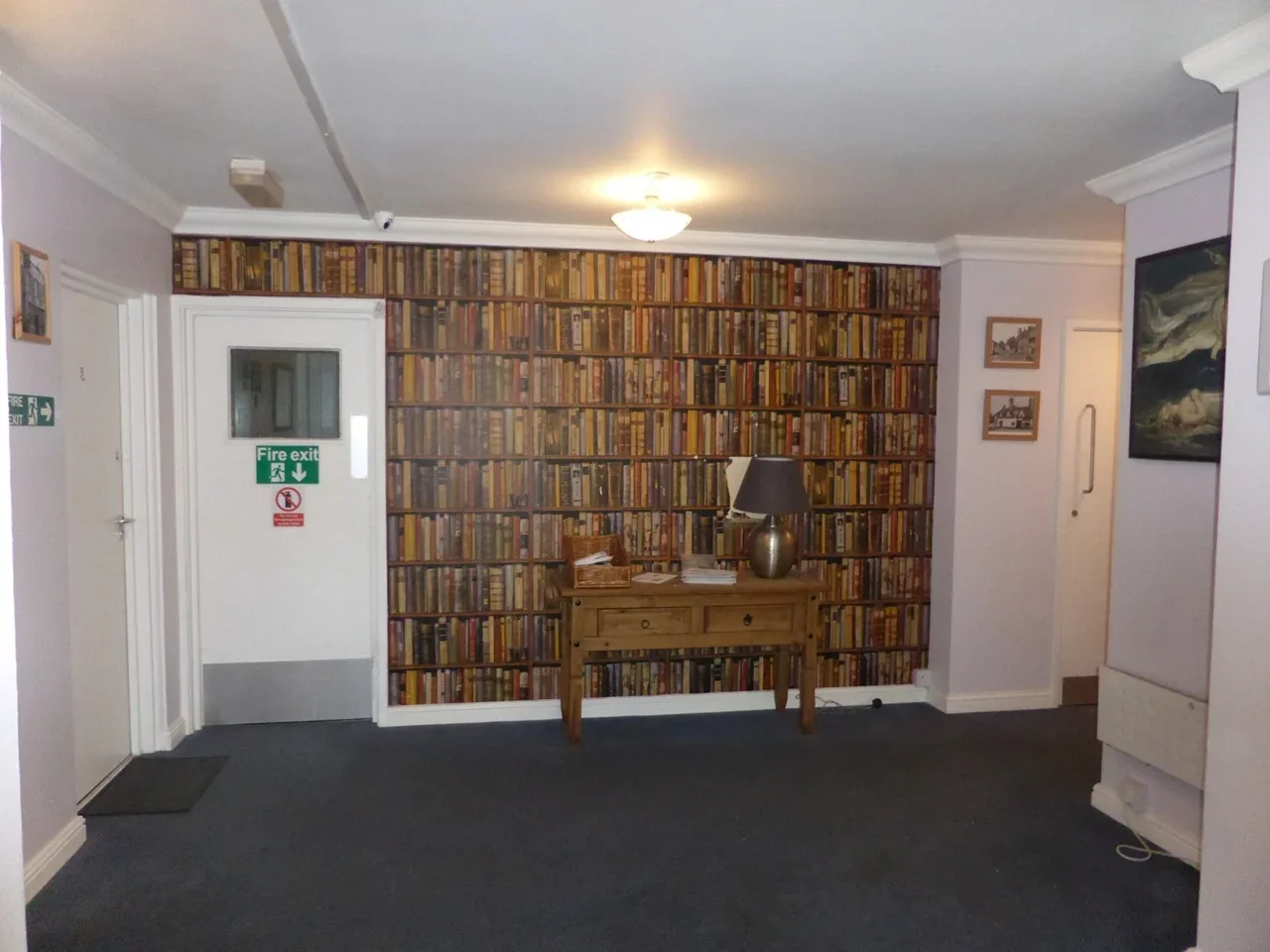 Flat Wellfield Road in Welwyn Hatfield