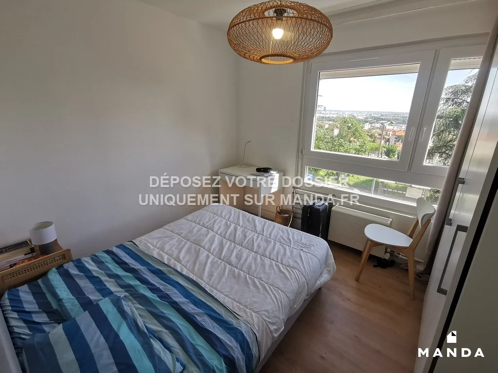 Room Boulevard de l'Europe in Oullins-Pierre-Bénite