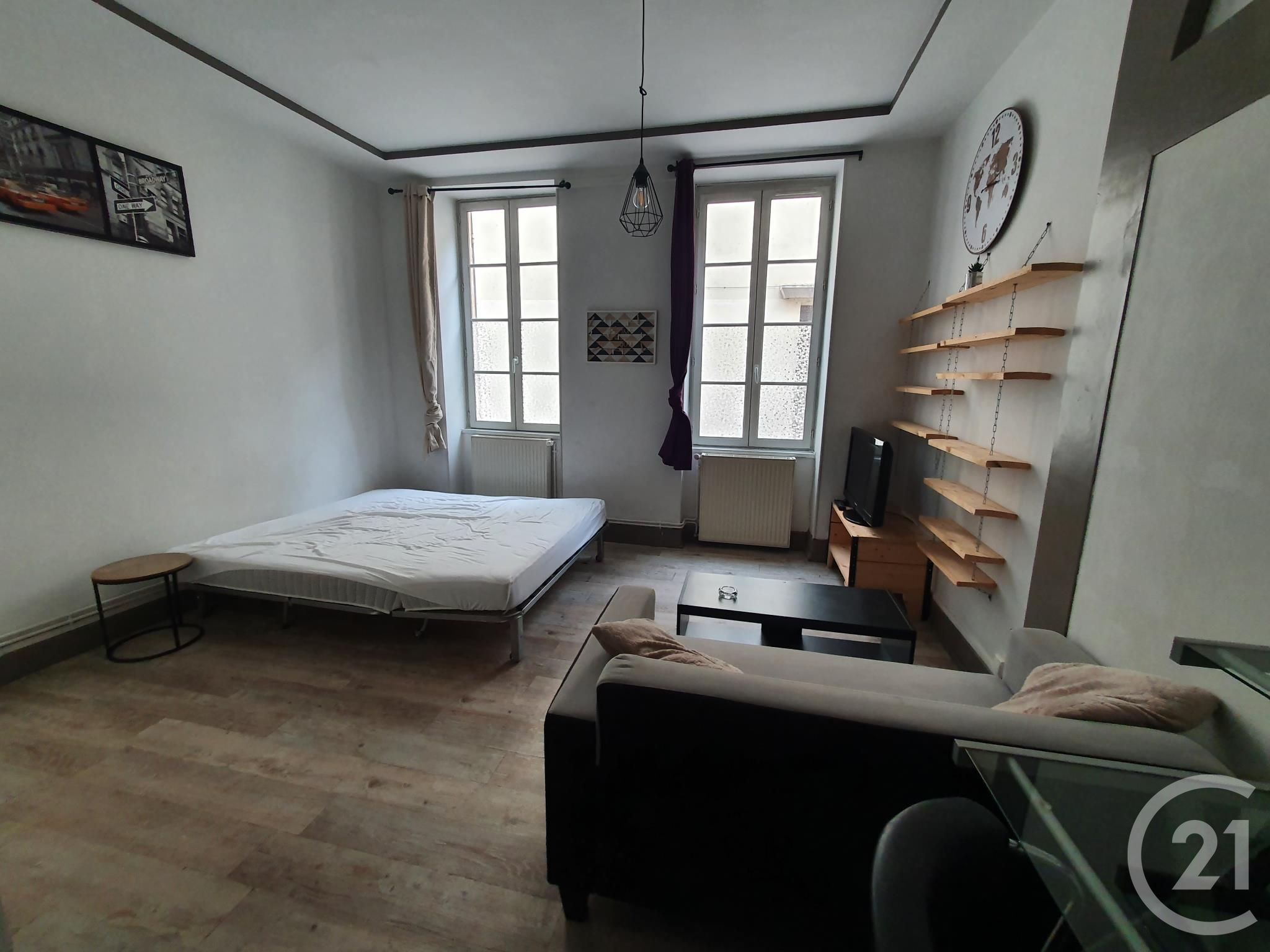 Flat Cours Jean Jaurès in Moulins