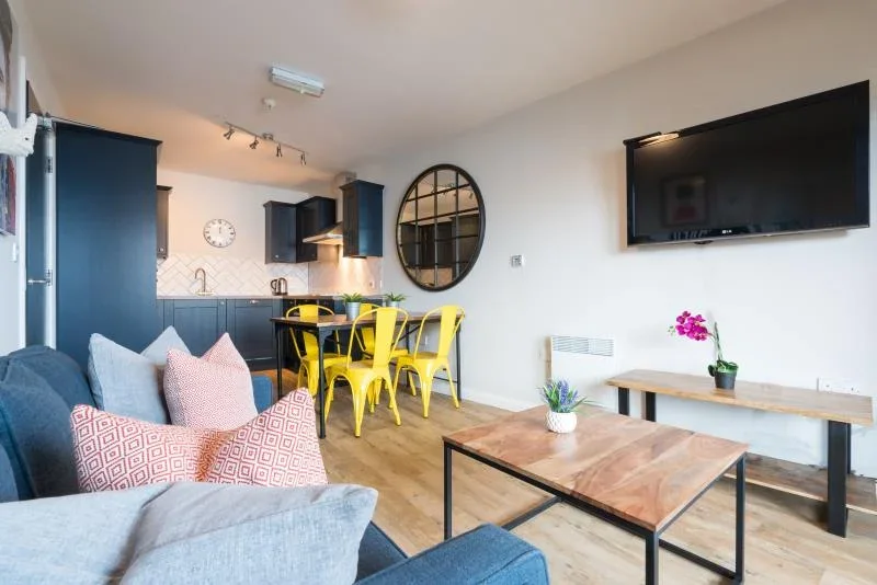 Flat Byron Street in Newcastle upon Tyne