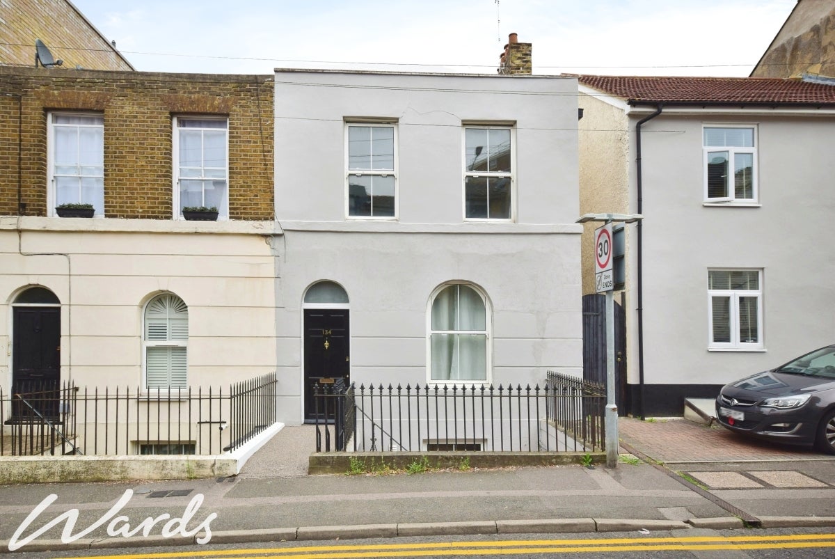 House Homemead Close in Gravesham