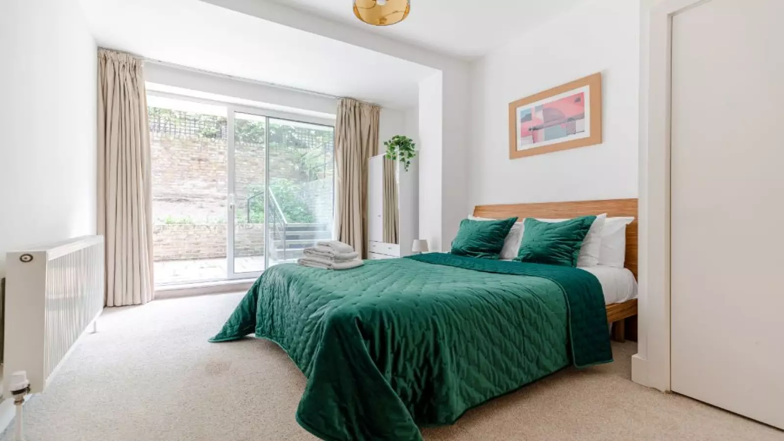 Flat Templeton Place in Greater London