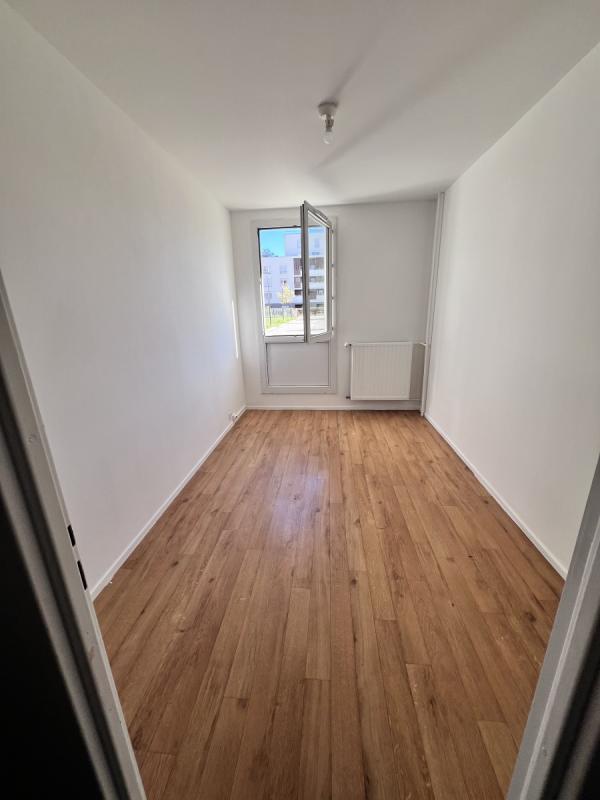 Flat Rue des Jardins in Brignais