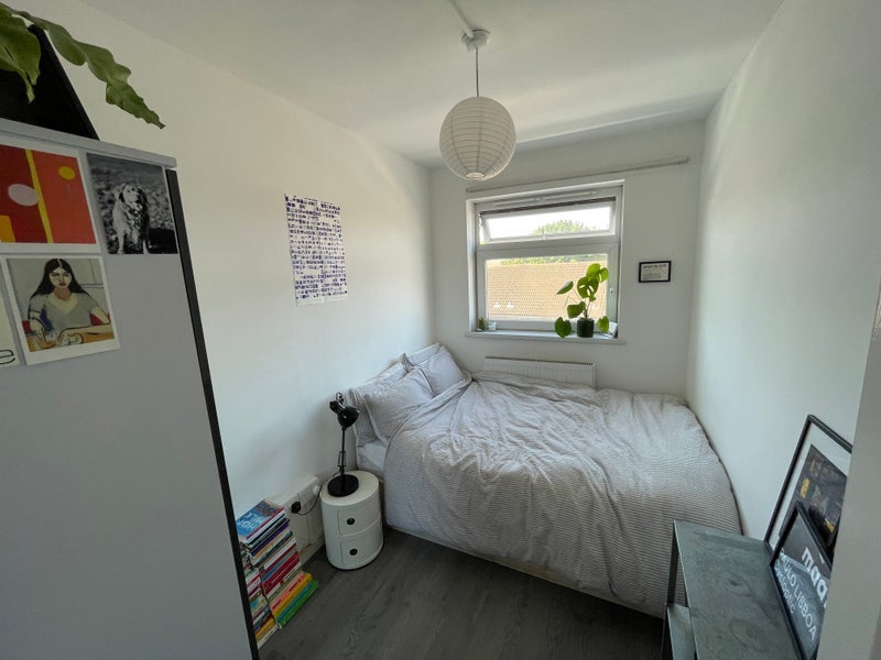 Room White Horse Lane in Greater London