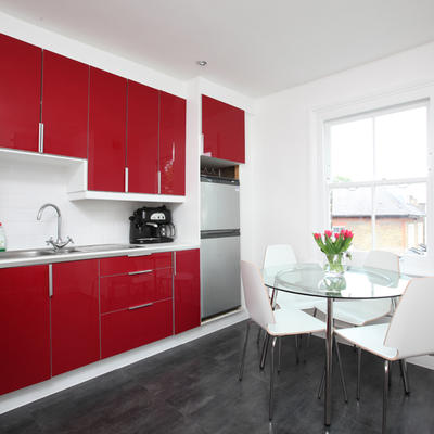 Flat Hayter Road in Greater London