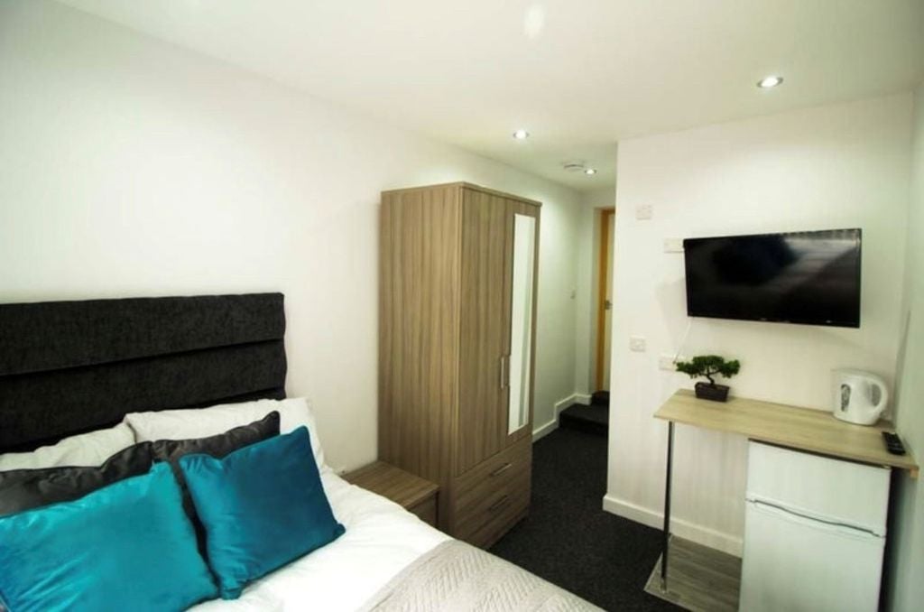 Room Duffryn in Telford