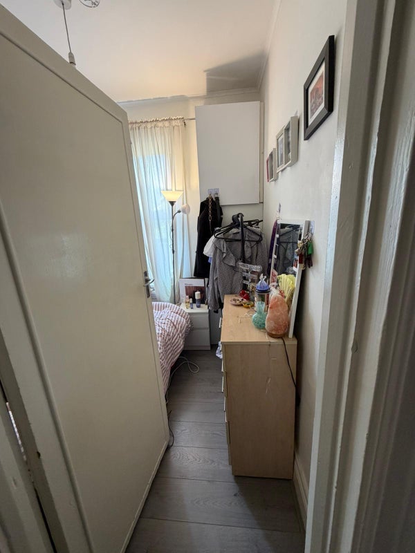 Room Bolingbroke Grove in Greater London
