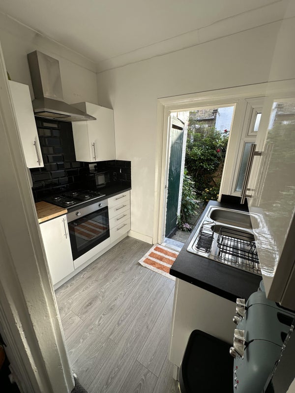 Room Bolingbroke Grove in Greater London