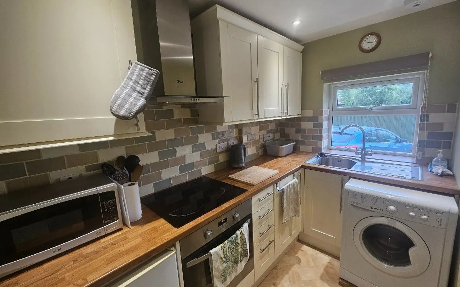 Flat Denbigh Close in Cherwell District