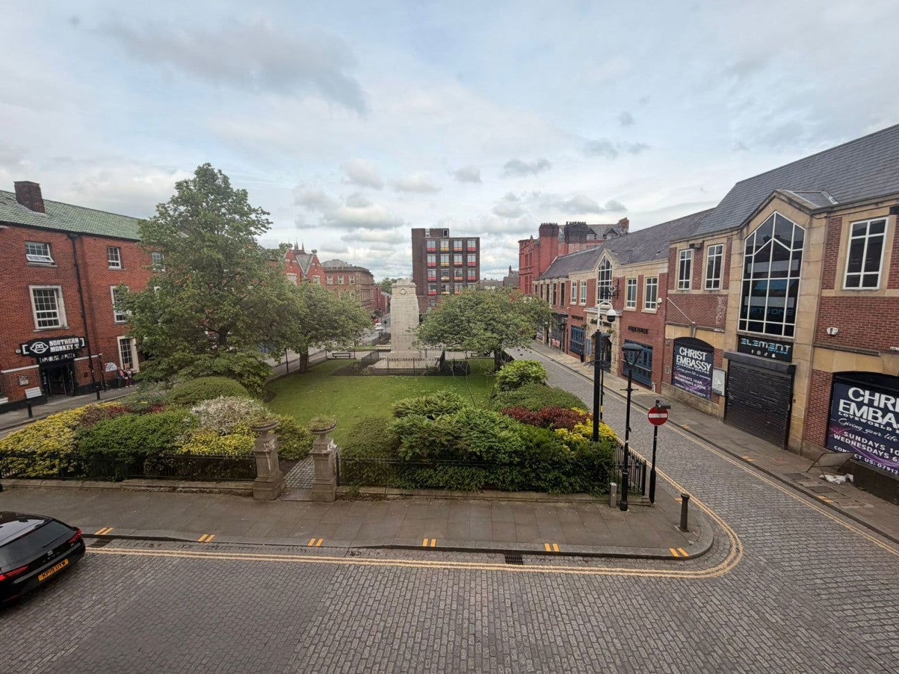 Flat Nelson Square in Bolton