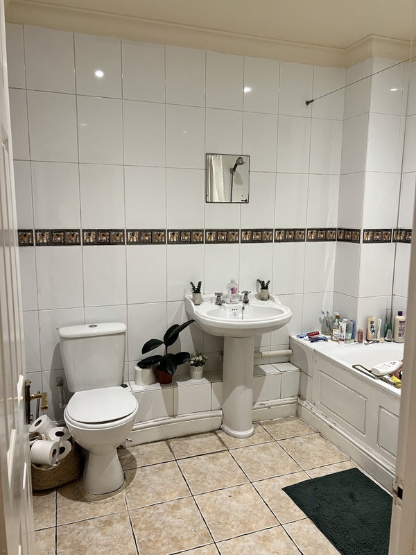 Room Baring Street in Greater London