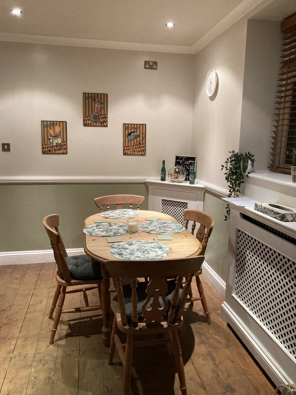Flat Sir Alexander Close in Greater London