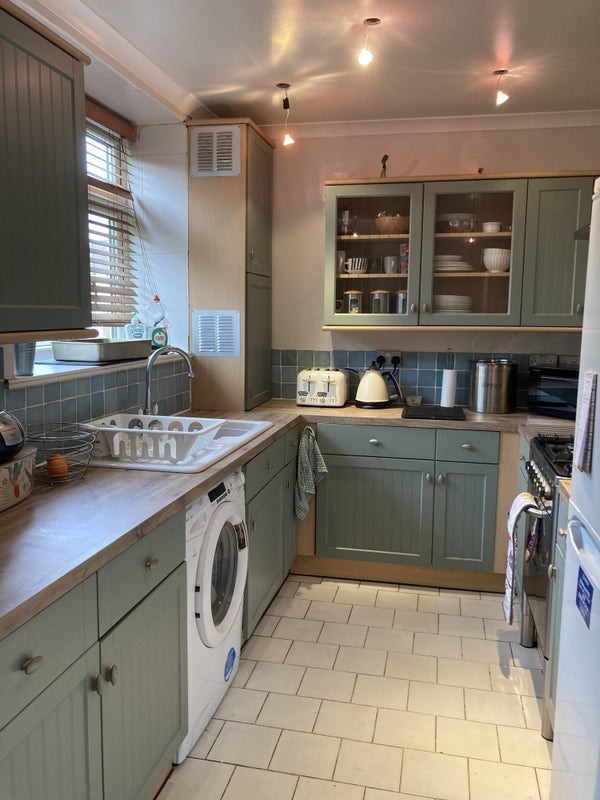 Flat Sir Alexander Close in Greater London