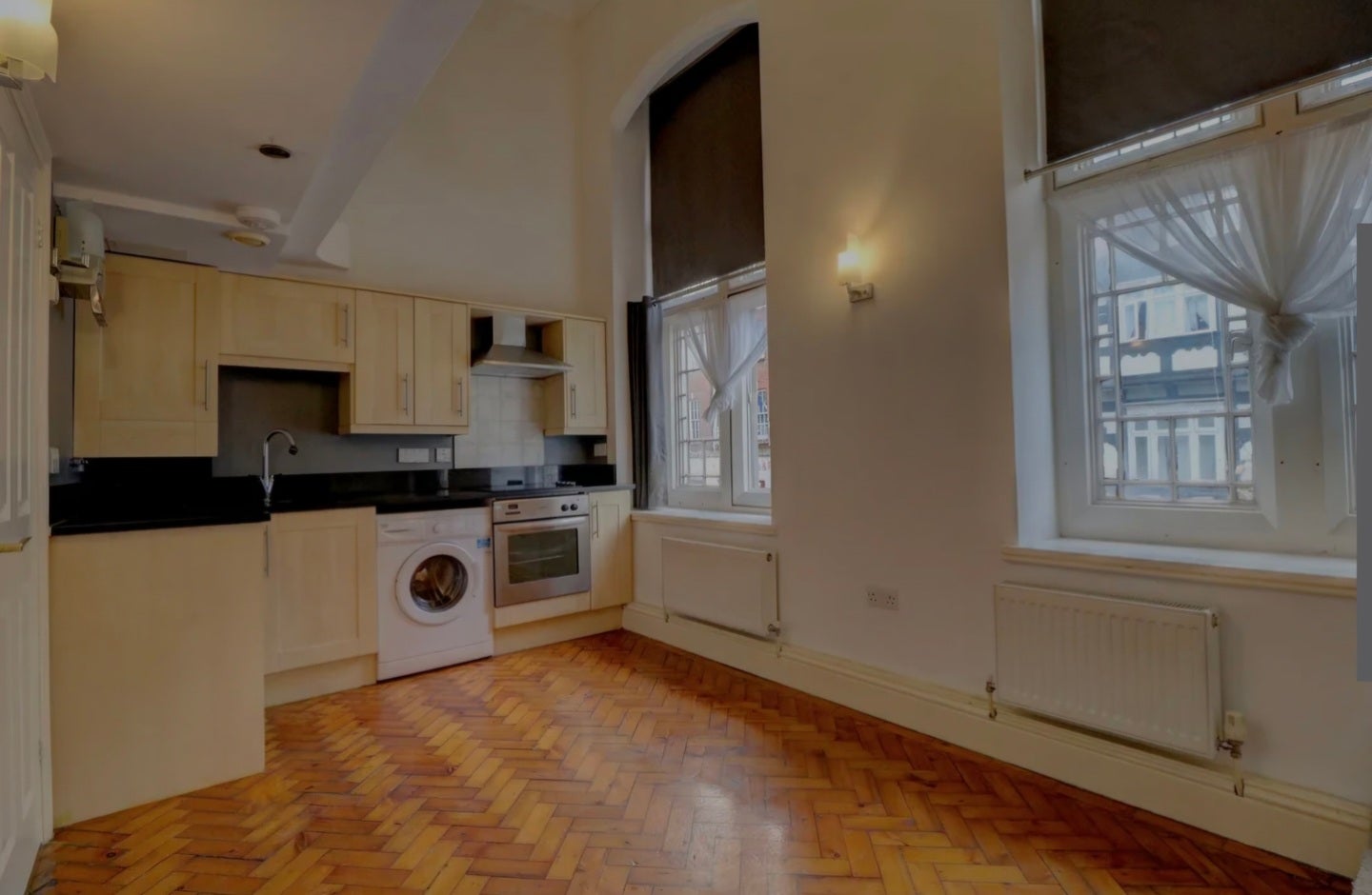 Flat Ladywell in Dover