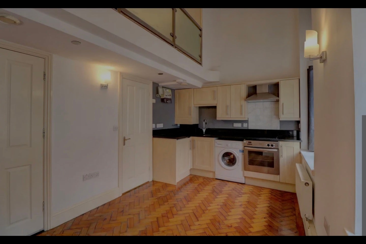 Flat Ladywell in Dover