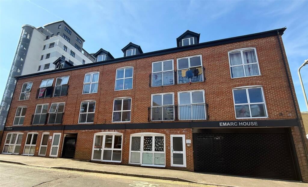 Flat Pickford Street in Rushmoor