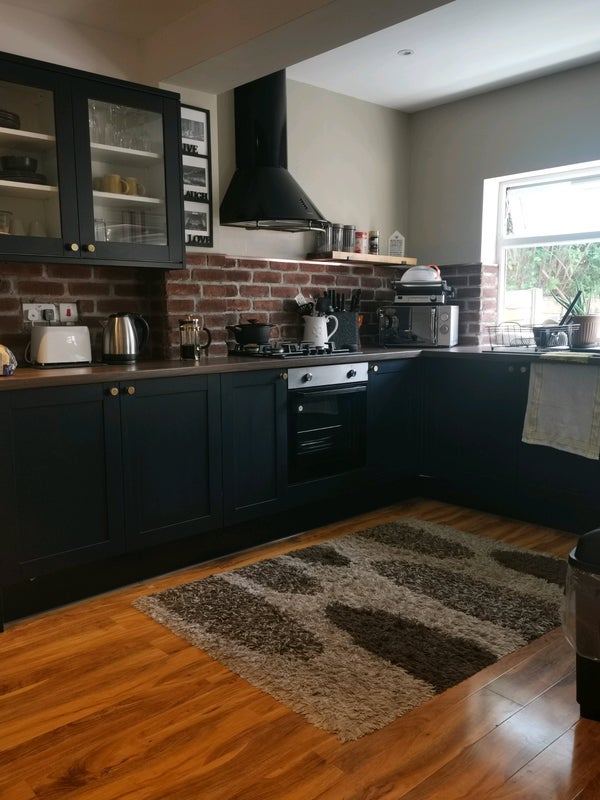 Room Hatherley Gardens in Greater London