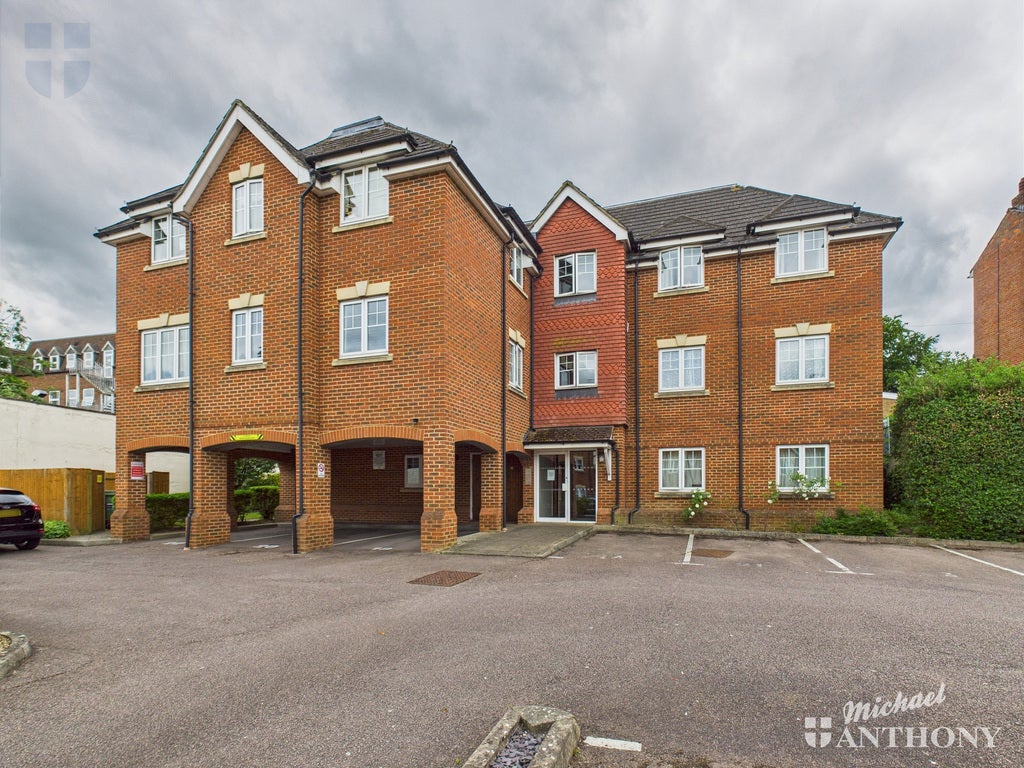 Flat Buckingham Street in Aylesbury