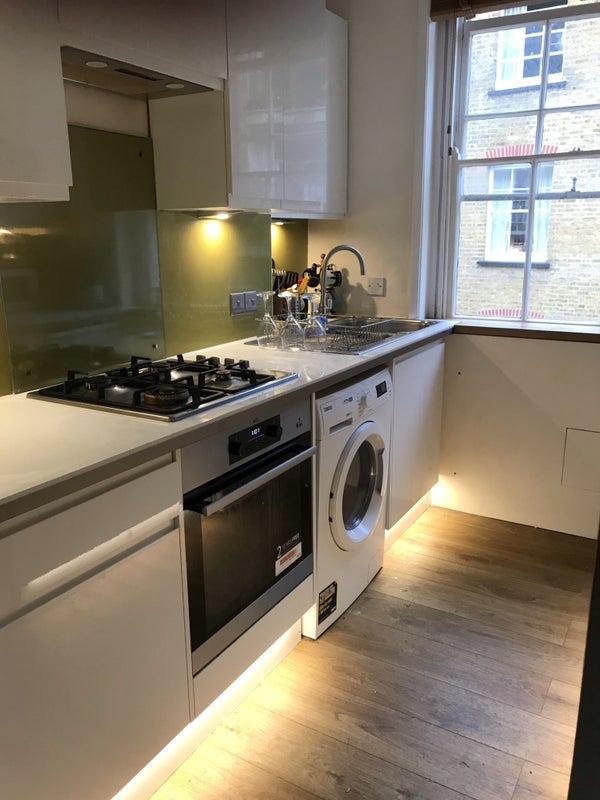Room Welwyn Street in Greater London