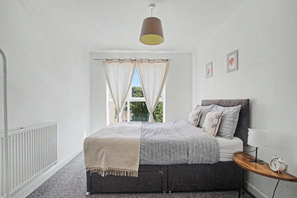 Flat Marston Road in Southampton