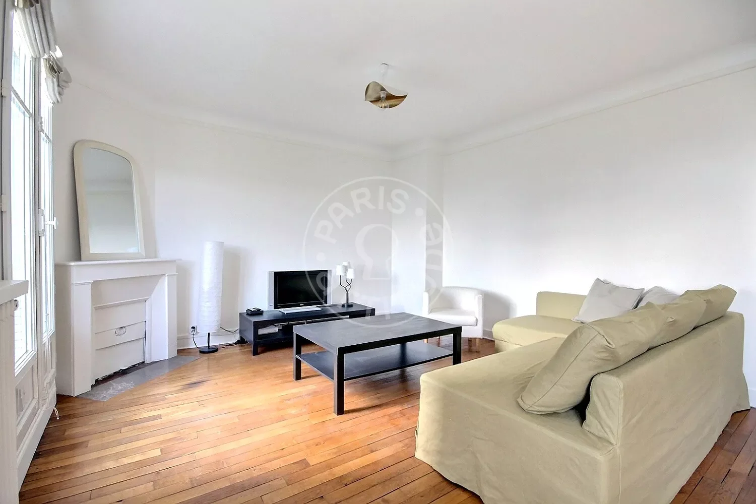 Appartement Rue Lacretelle à Paris